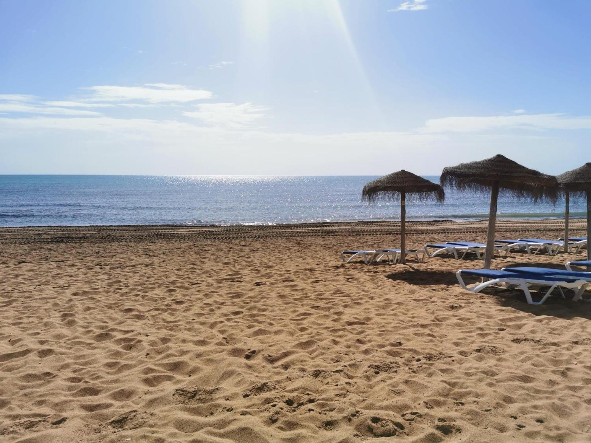 Holiday La Mata Buitenkant foto